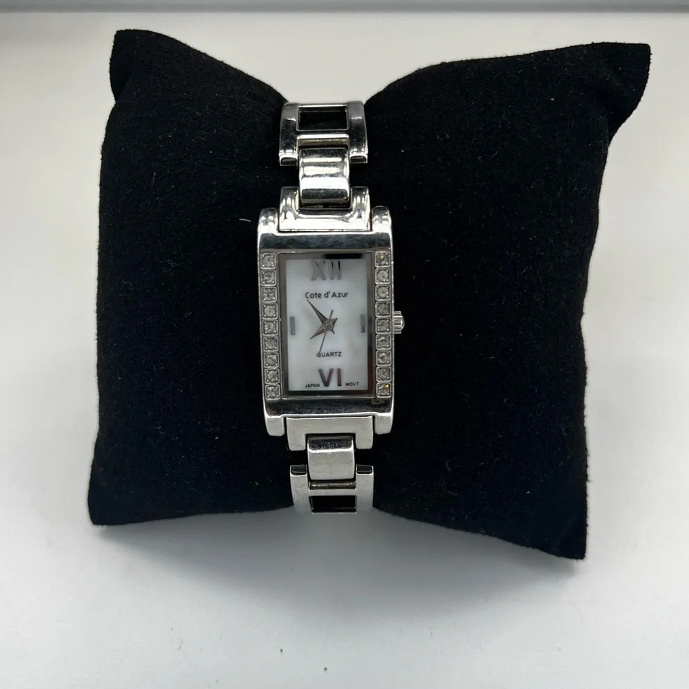 Vintage Cote d’Azur Mother Of Pearl Silver Tone Rhinestone Women’s Watch‎ Dainty